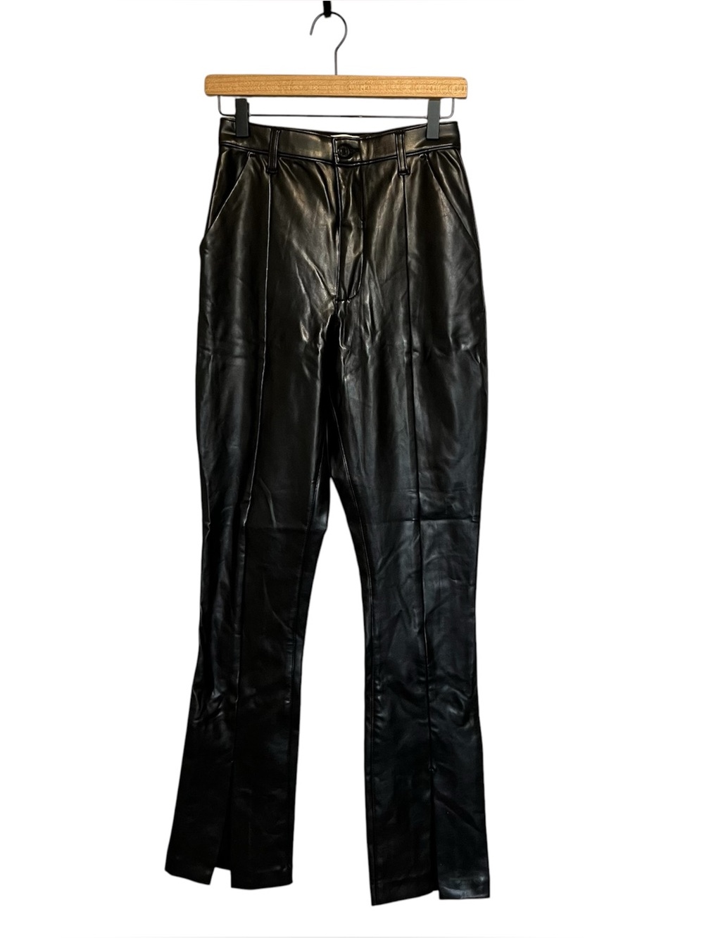 Women’s Abercrombie & Fitch Black Faux Leather pants size 27